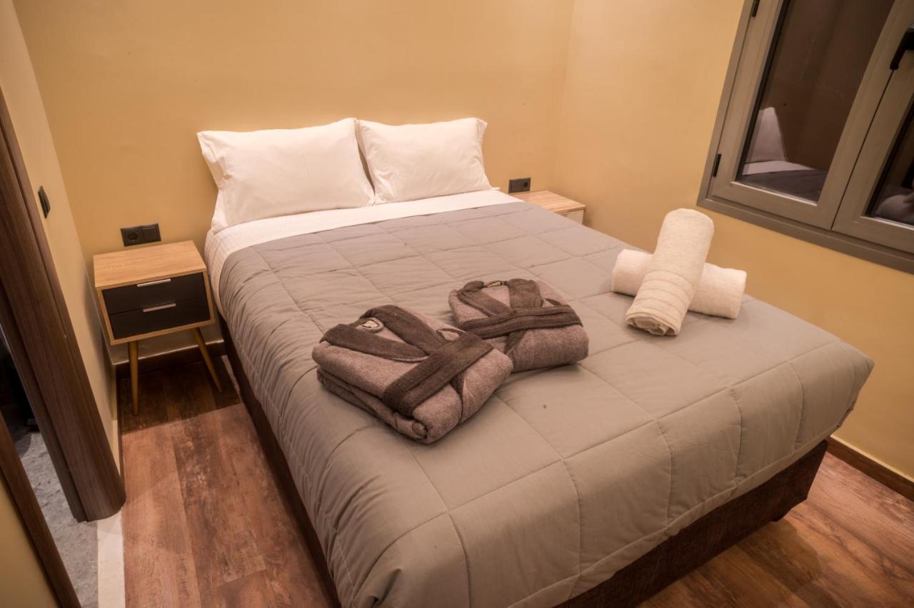 Seven Keys Luxury Suites Achílleion Екстериор снимка